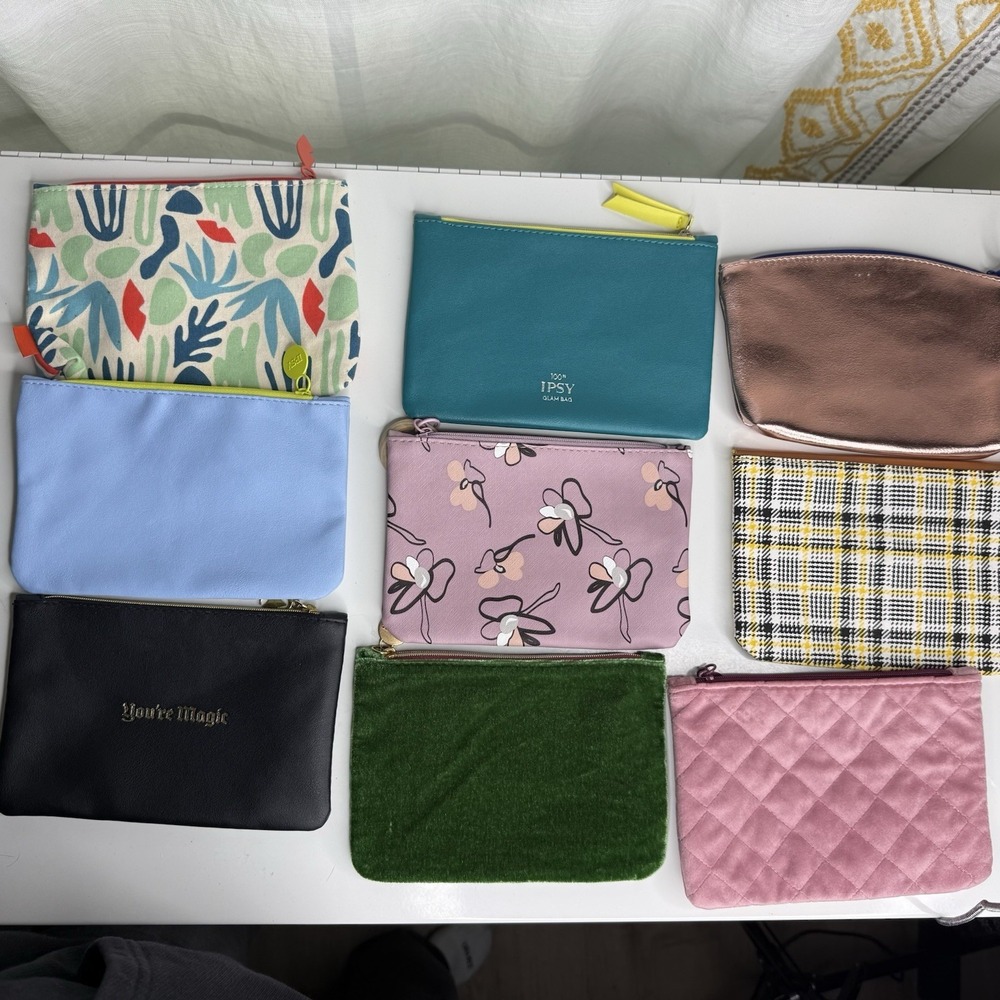ipsy makeup bag lot of 9 Various Colors